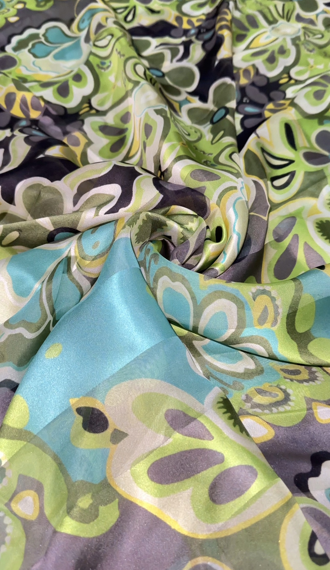 Silk Malehfa