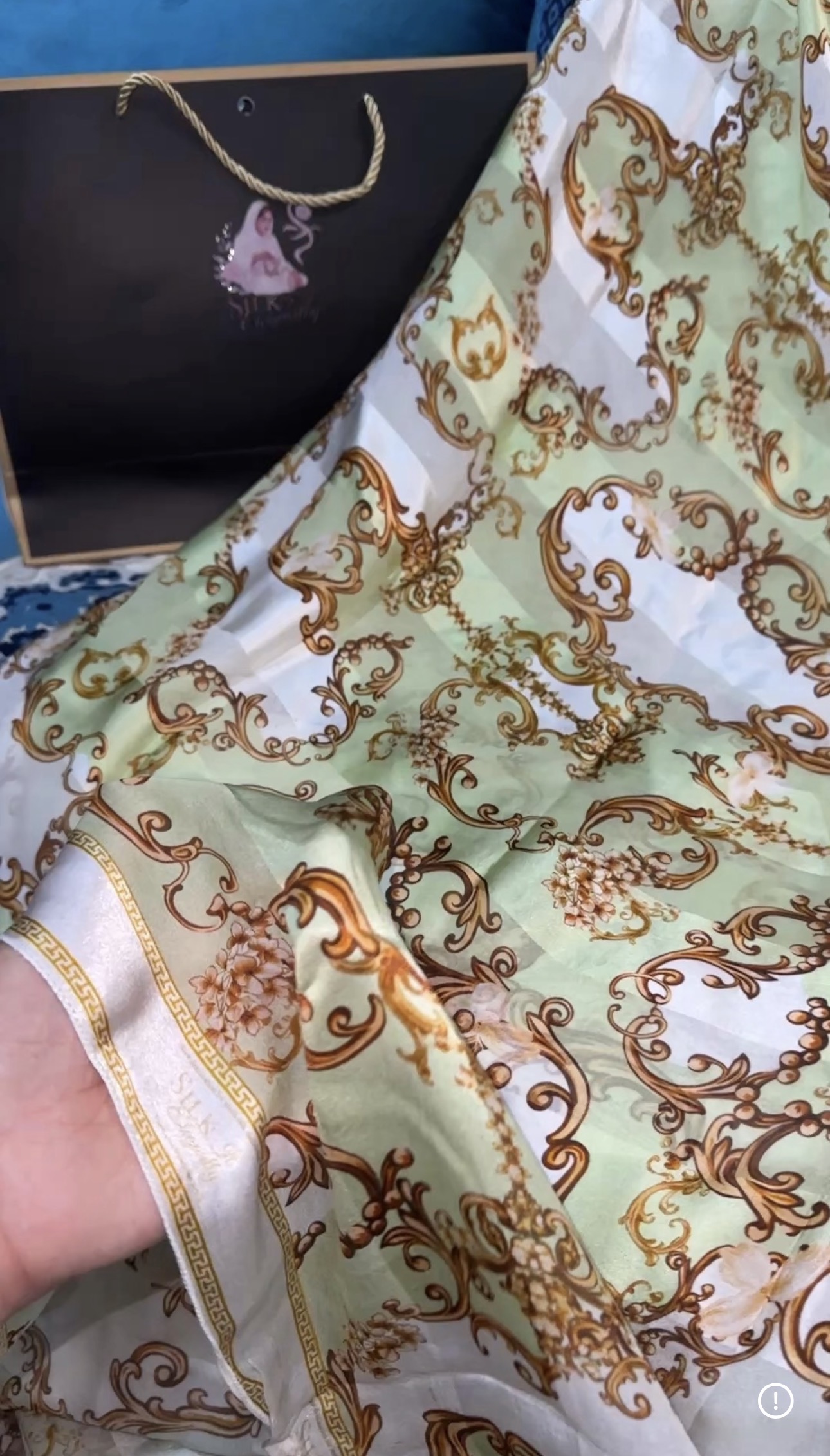 Silk Malehfa